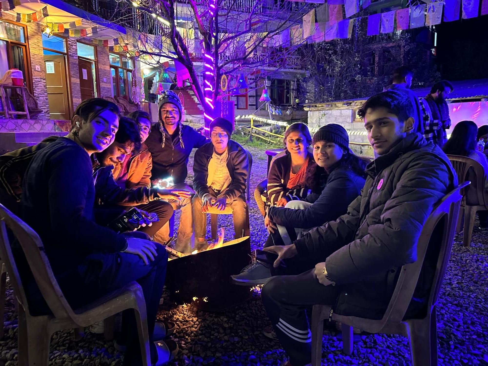 Hostel 360 Degree Манали Экстерьер фото